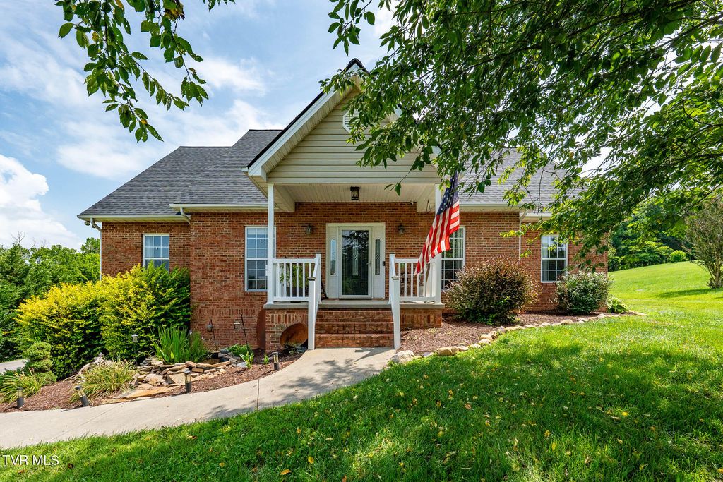 264 Hales Road, Jonesborough, TN 37659