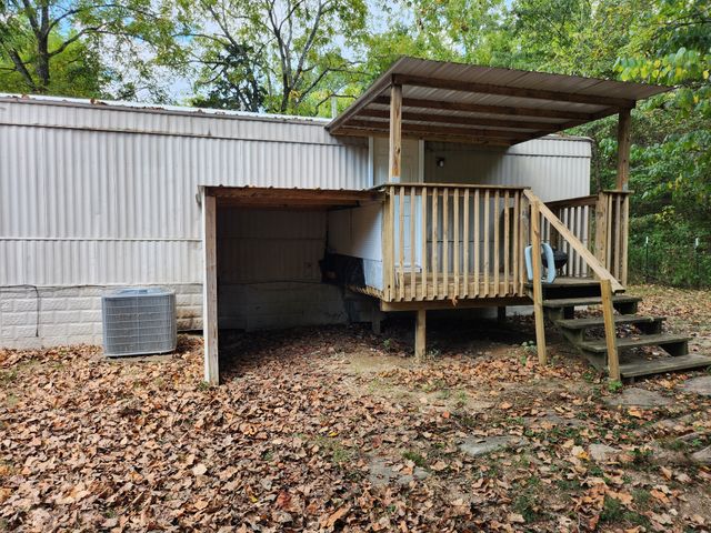 198 Old Hickory Pl, Smithville, TN 37166