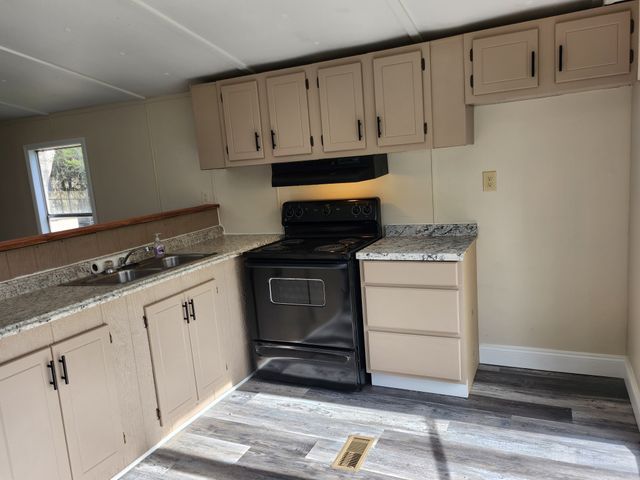 198 Old Hickory Pl, Smithville, TN 37166