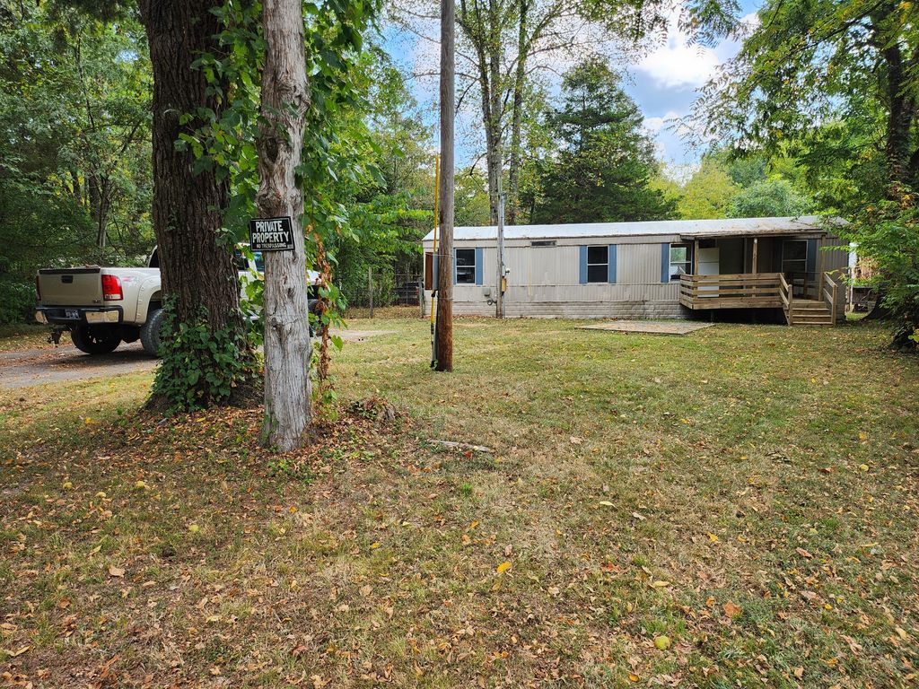 198 Old Hickory Pl, Smithville, TN 37166