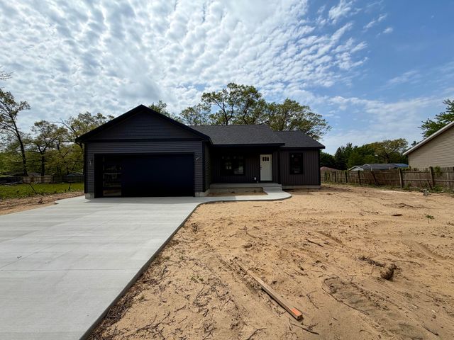 137 S Bock Road, Egelston Twp, MI 49442
