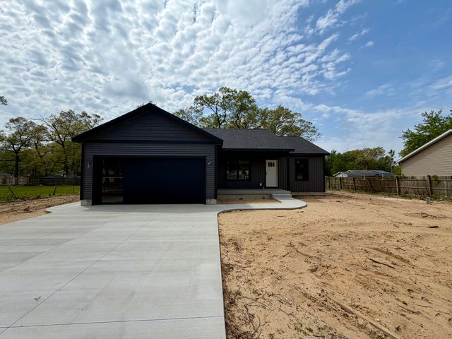 137 S Bock Road, Egelston Twp, MI 49442