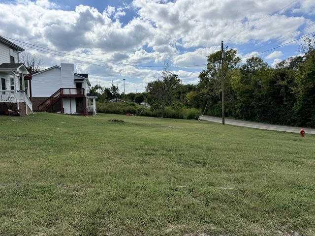 1309A Pierce Rd, Madison, TN 37115
