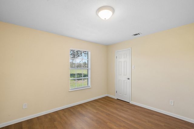 2631 Benbow Road, Inez, TX 77968