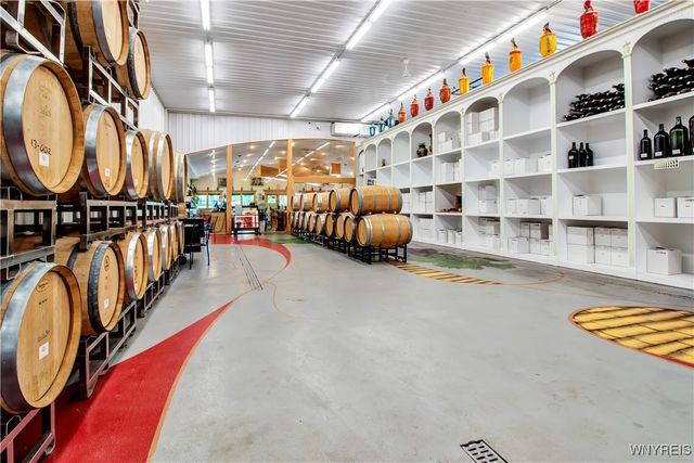 5138 Lower Mountain Road, Cambria, NY 14094