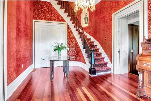 5138 Lower Mountain Road, Cambria, NY 14094