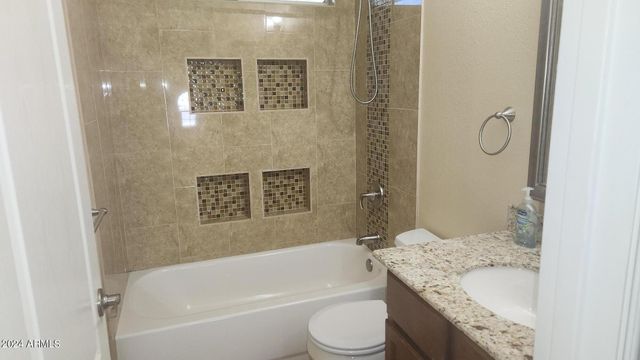 1683 W Carla Vista Drive, Chandler, AZ 85224