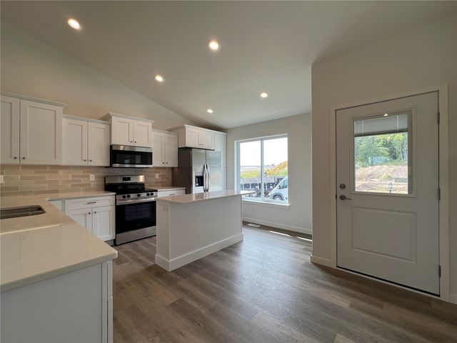 1620 Mitchell Place, Tiffin, IA 52340