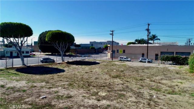 801 E Compton Blvd, Compton, CA 90220