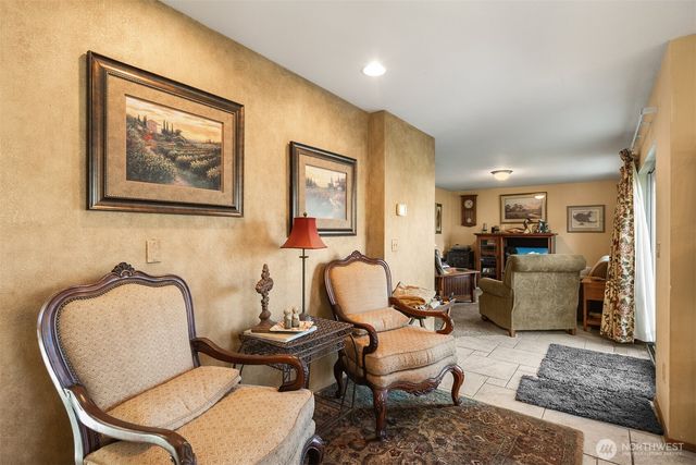 12314 34th Street Court E, Edgewood, WA 98372