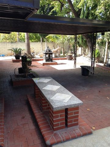 20951 Surge Lane, Huntington Beach, CA 92646