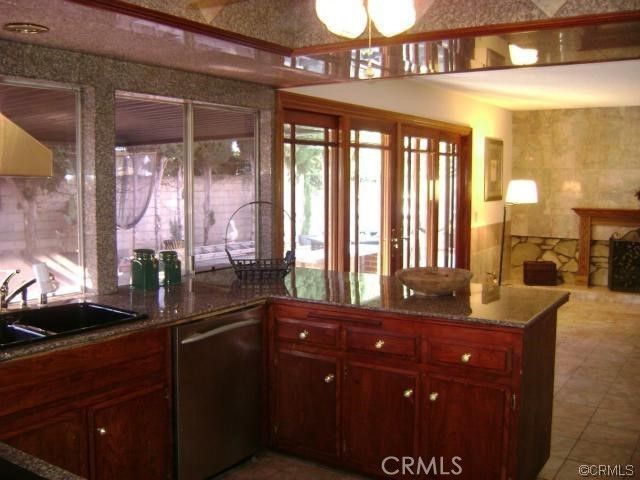 20951 Surge Lane, Huntington Beach, CA 92646