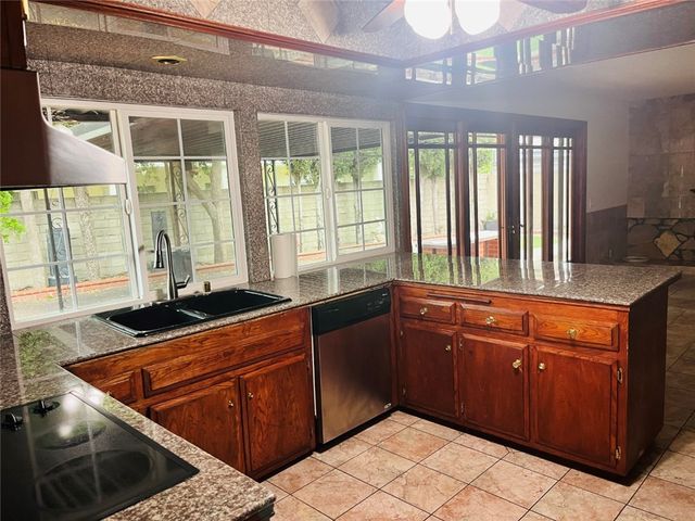 20951 Surge Lane, Huntington Beach, CA 92646