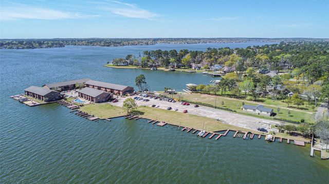 801 River Road 106F, Montgomery, TX 77356