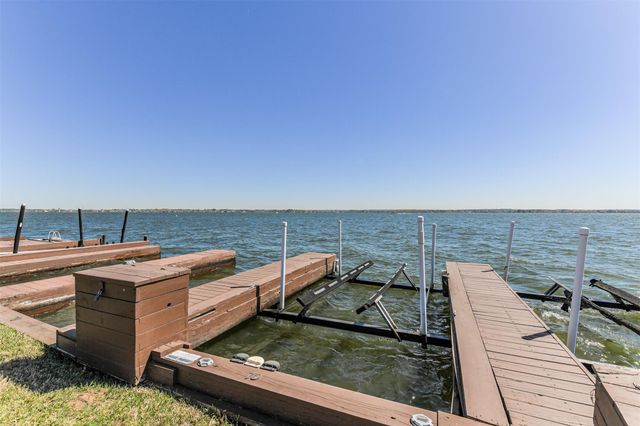 801 River Road 106F, Montgomery, TX 77356