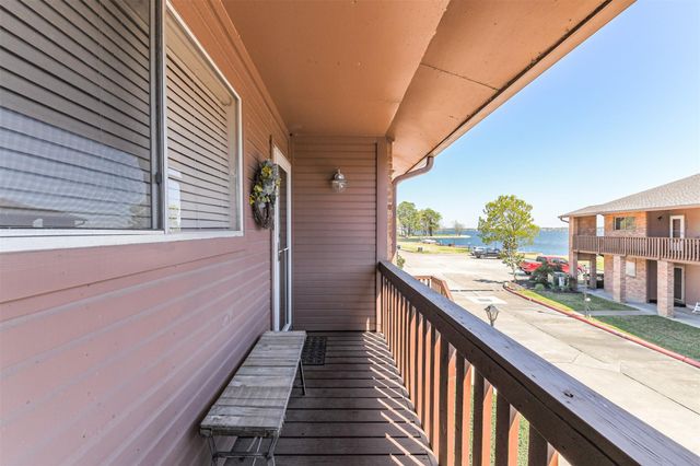 801 River Road 106F, Montgomery, TX 77356