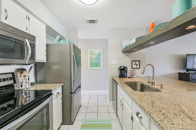 801 River Road 106F, Montgomery, TX 77356