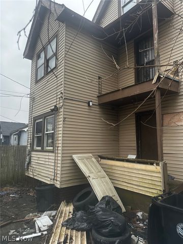 11709 Lenacrave Avenue, Cleveland, OH 44105