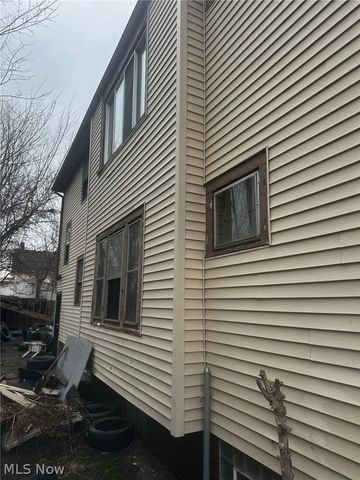 11709 Lenacrave Avenue, Cleveland, OH 44105