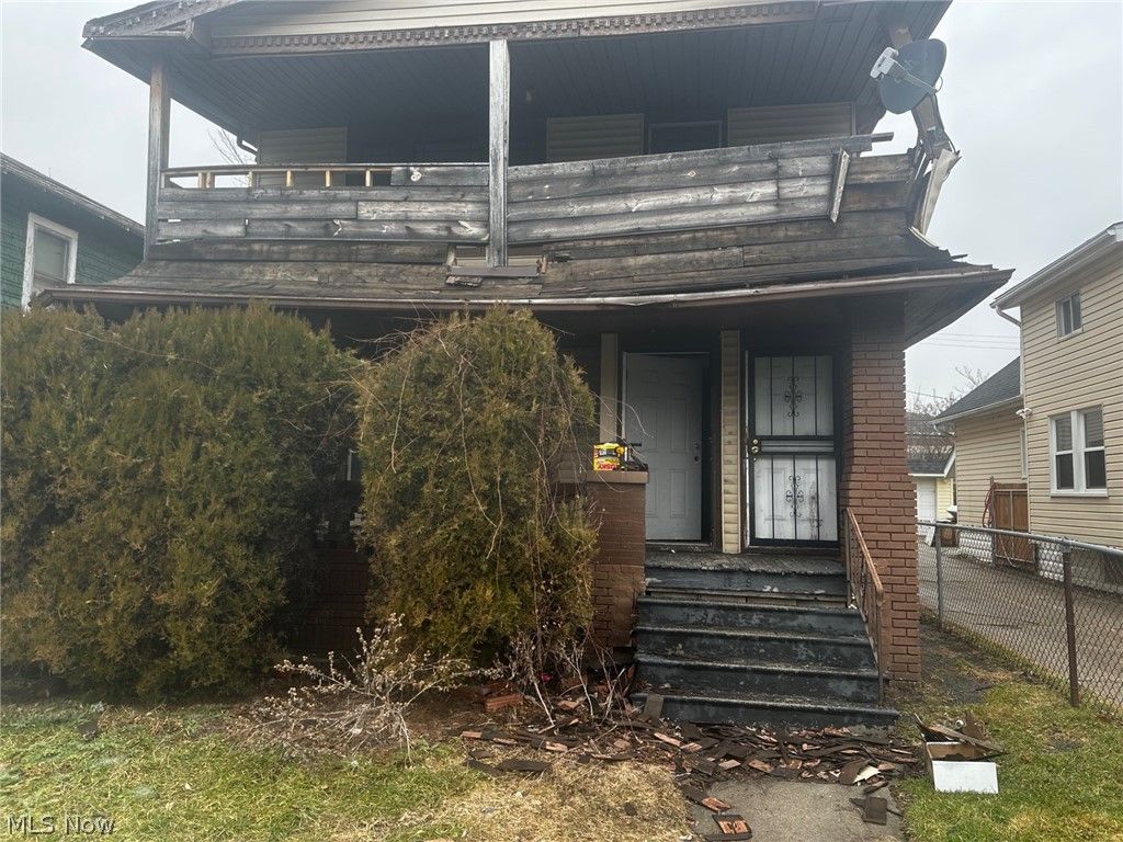 11709 Lenacrave Avenue, Cleveland, OH 44105