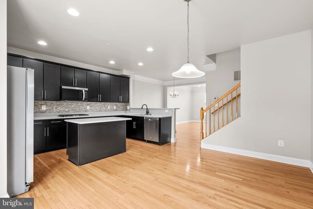 530 VICTORIANNA DR, Capitol Heights, MD 20743