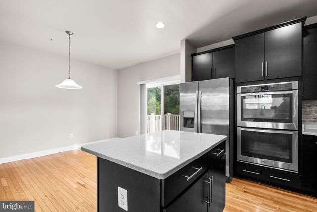 530 VICTORIANNA DR, Capitol Heights, MD 20743