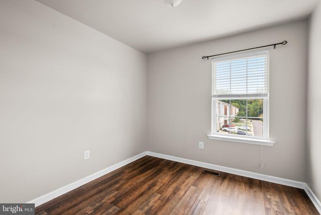 530 VICTORIANNA DR, Capitol Heights, MD 20743