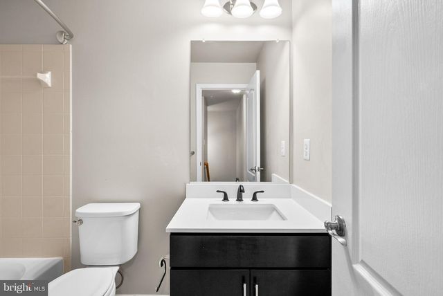 530 VICTORIANNA DR, Capitol Heights, MD 20743