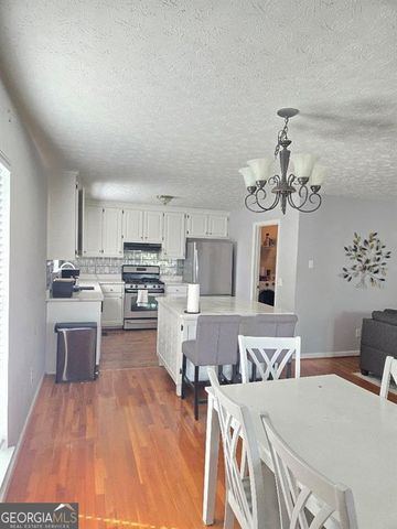 100 Riverside, Valley, AL 36854