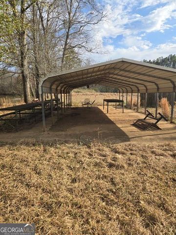 100 Riverside, Valley, AL 36854