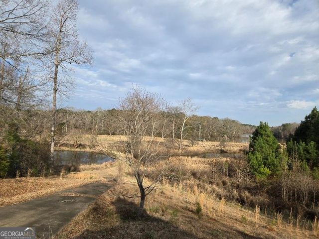 100 Riverside, Valley, AL 36854