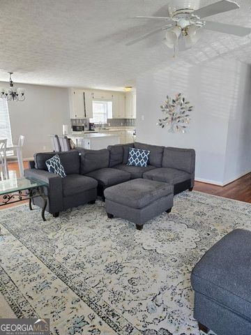 100 Riverside, Valley, AL 36854