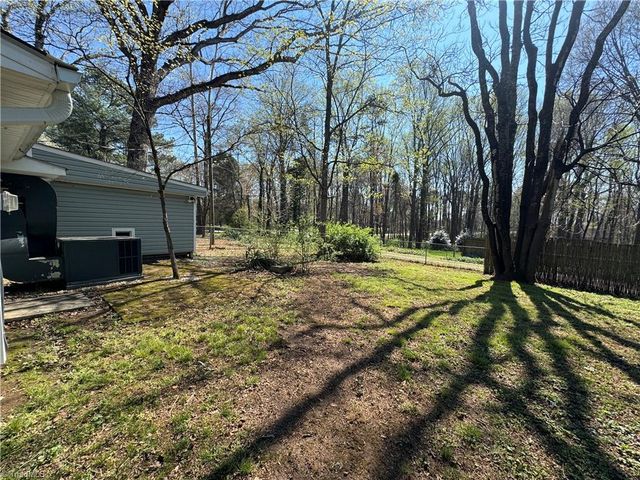 3062 Harper Road, Clemmons, NC 27012