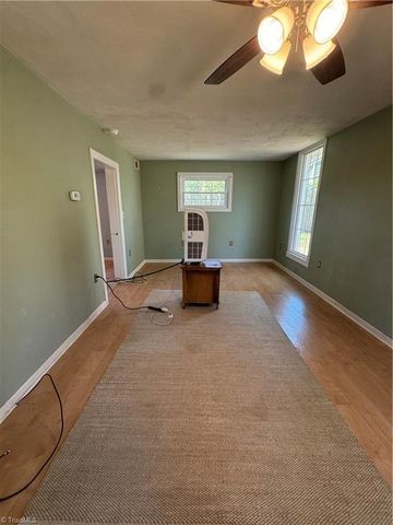 3062 Harper Road, Clemmons, NC 27012