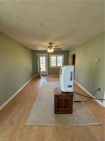 3062 Harper Road, Clemmons, NC 27012