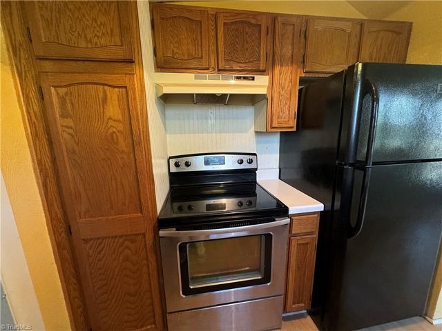 3062 Harper Road, Clemmons, NC 27012