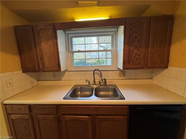 3062 Harper Road, Clemmons, NC 27012