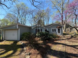 3062 Harper Road, Clemmons, NC 27012