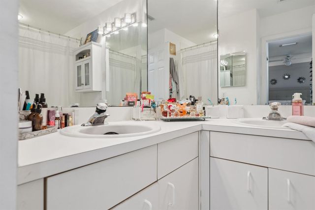 2837 NW 99th Terrace, Sunrise, FL 33322