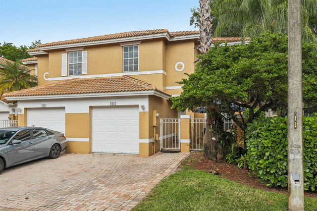 2837 NW 99th Terrace, Sunrise, FL 33322
