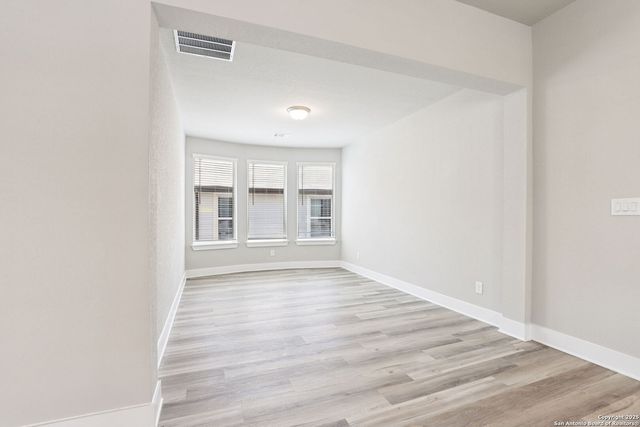 9638 Grand Via Blvd, Converse, TX 78109