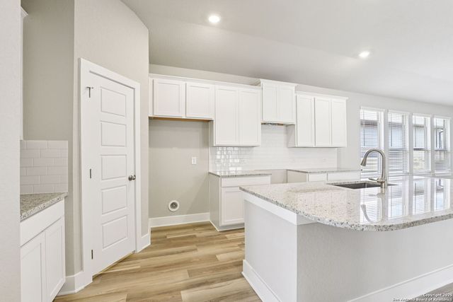 9638 Grand Via Blvd, Converse, TX 78109