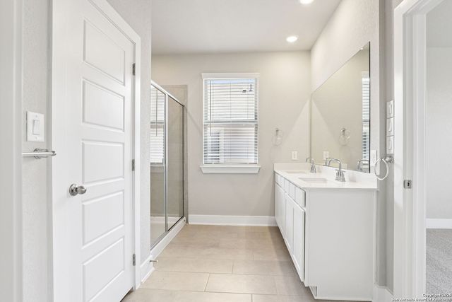 9638 Grand Via Blvd, Converse, TX 78109