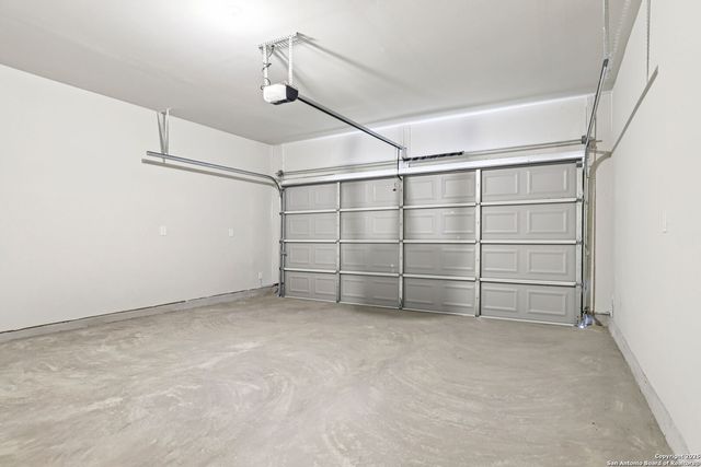 9638 Grand Via Blvd, Converse, TX 78109