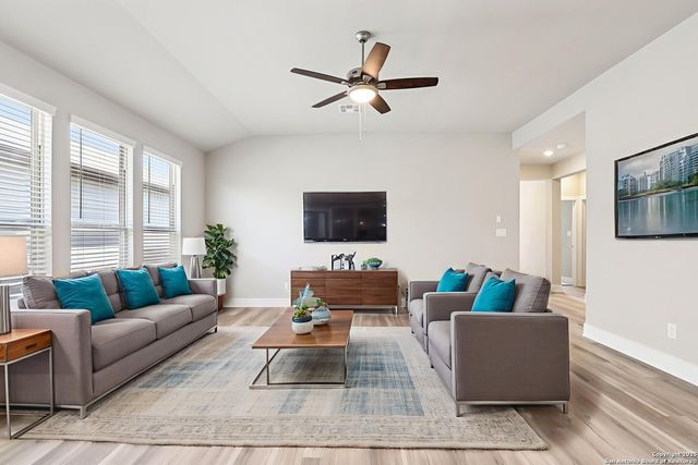 9638 Grand Via Blvd, Converse, TX 78109