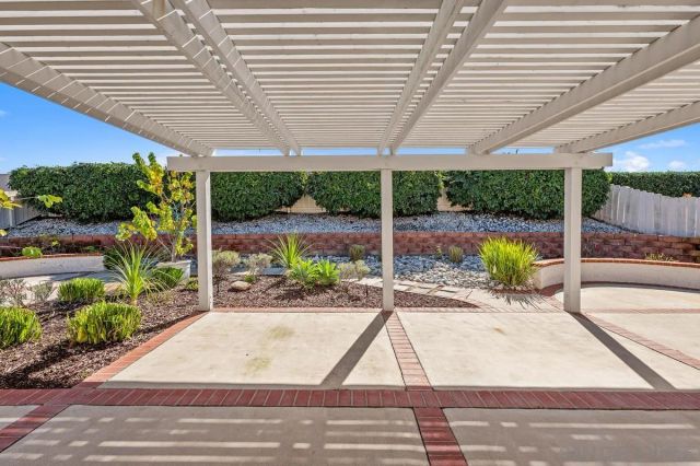 12687 Senda Acantilada, San Diego, CA 92128