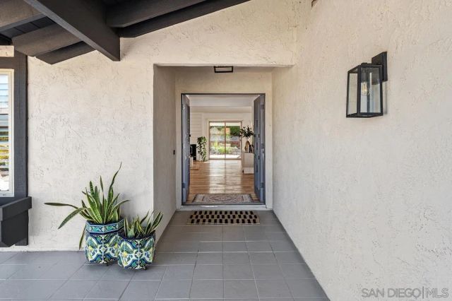 12687 Senda Acantilada, San Diego, CA 92128