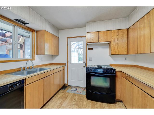 26394 S GARD Rd, Mulino, OR 97042