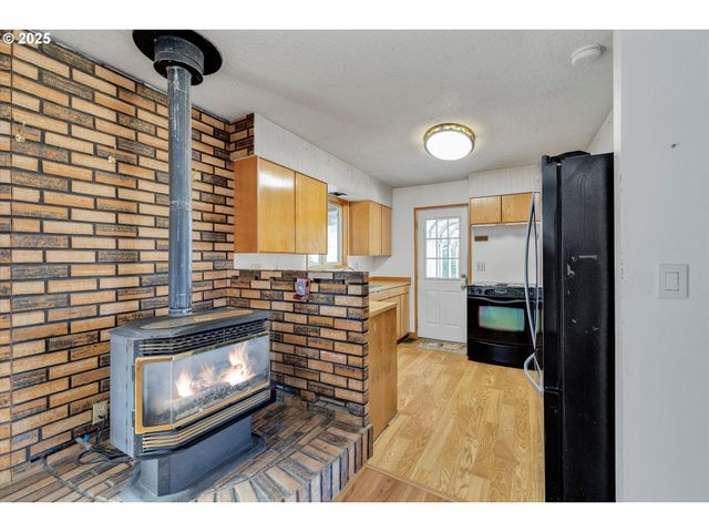 26394 S GARD Rd, Mulino, OR 97042