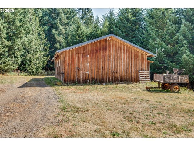 26394 S GARD Rd, Mulino, OR 97042